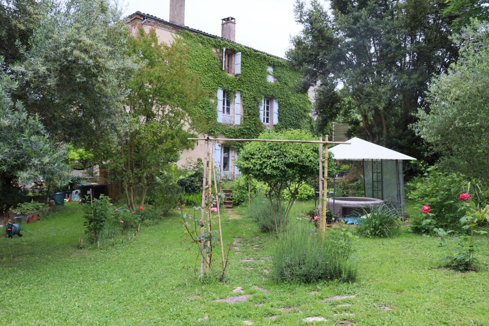 穆瓦萨克Au Jardin住宿加早餐旅馆 外观 照片